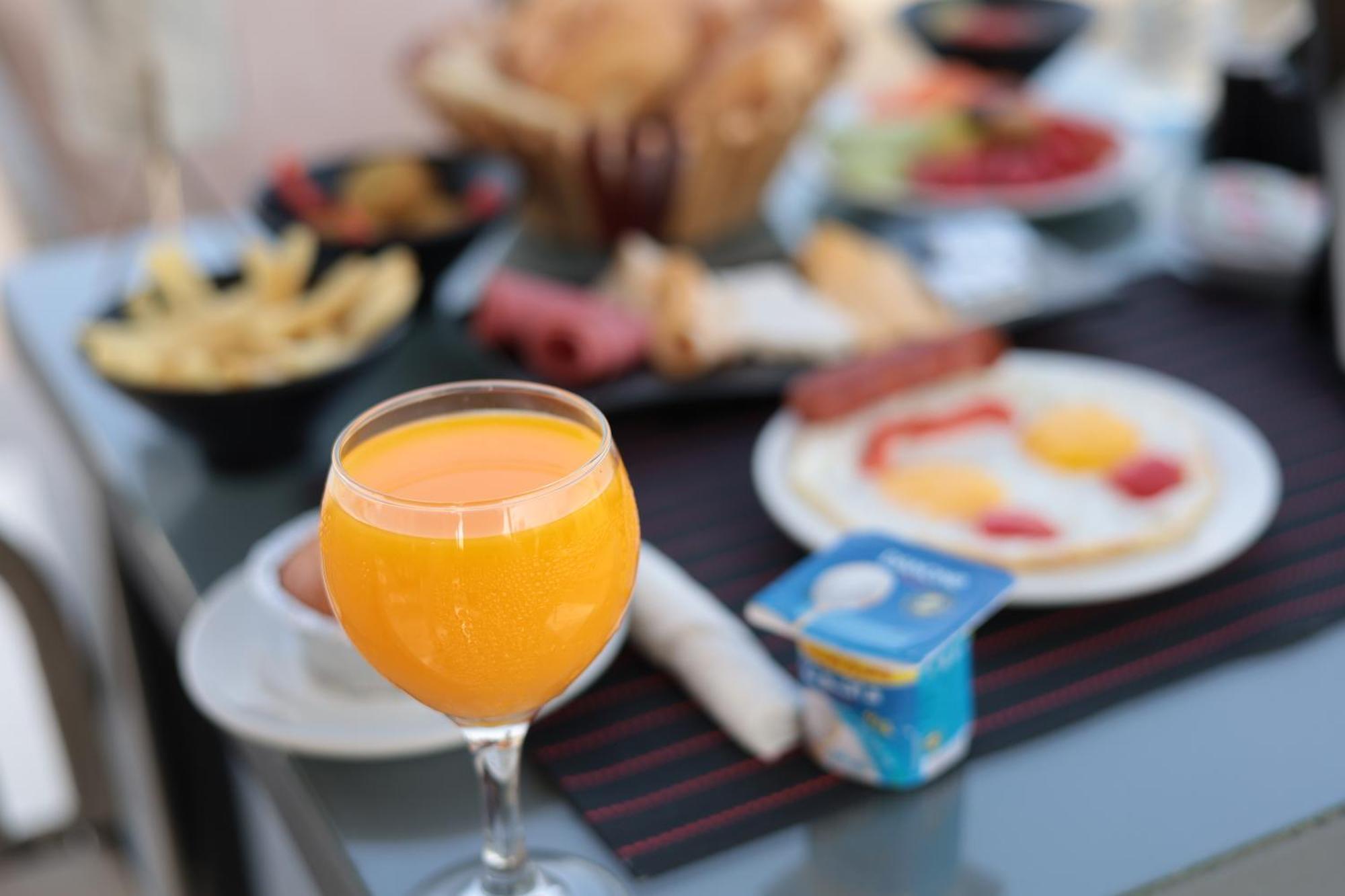 Golden Palm Sunrise Inn Kafrat al Jabal ภายนอก รูปภาพ