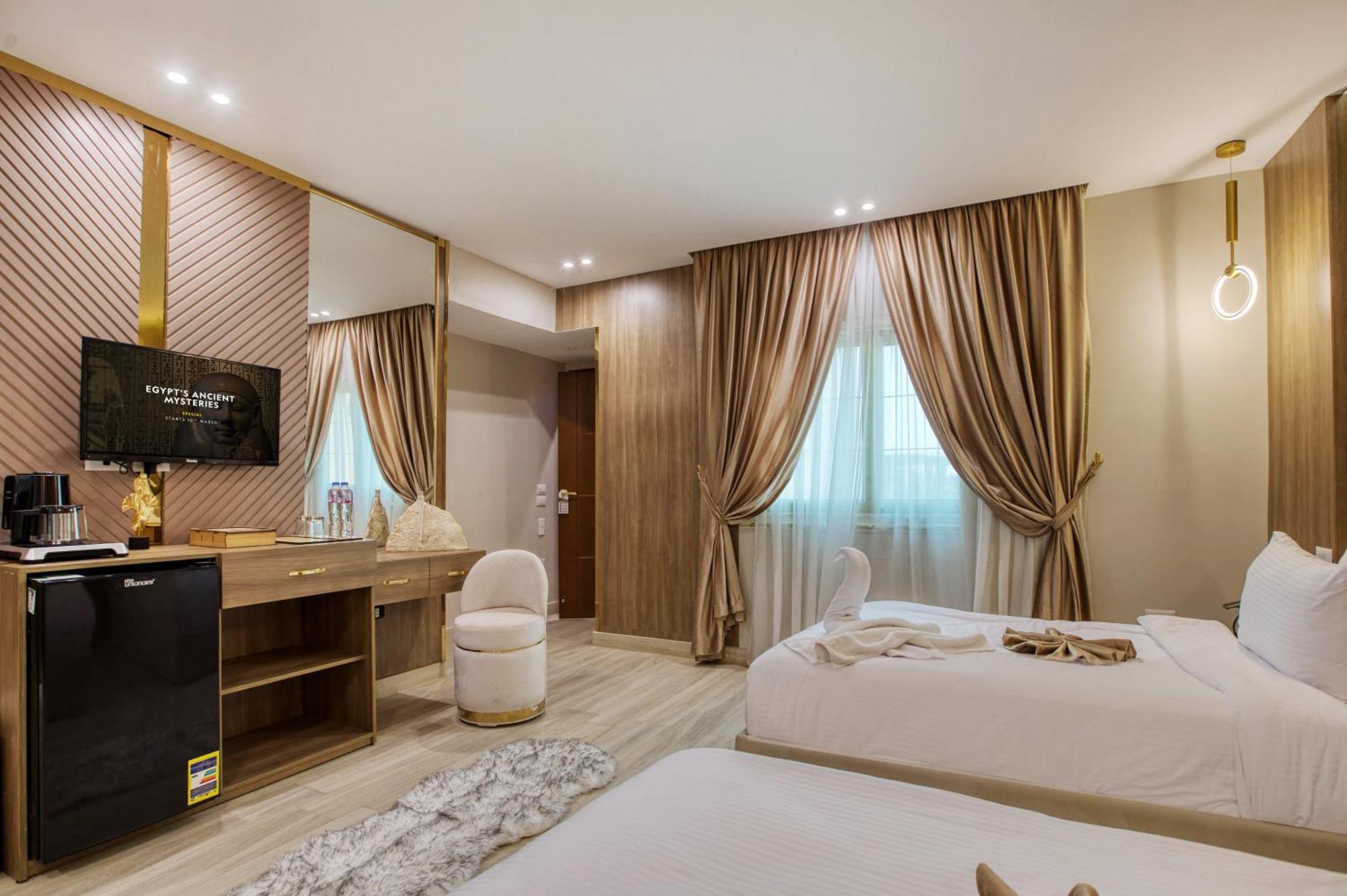 Golden Palm Sunrise Inn Kafrat al Jabal ภายนอก รูปภาพ