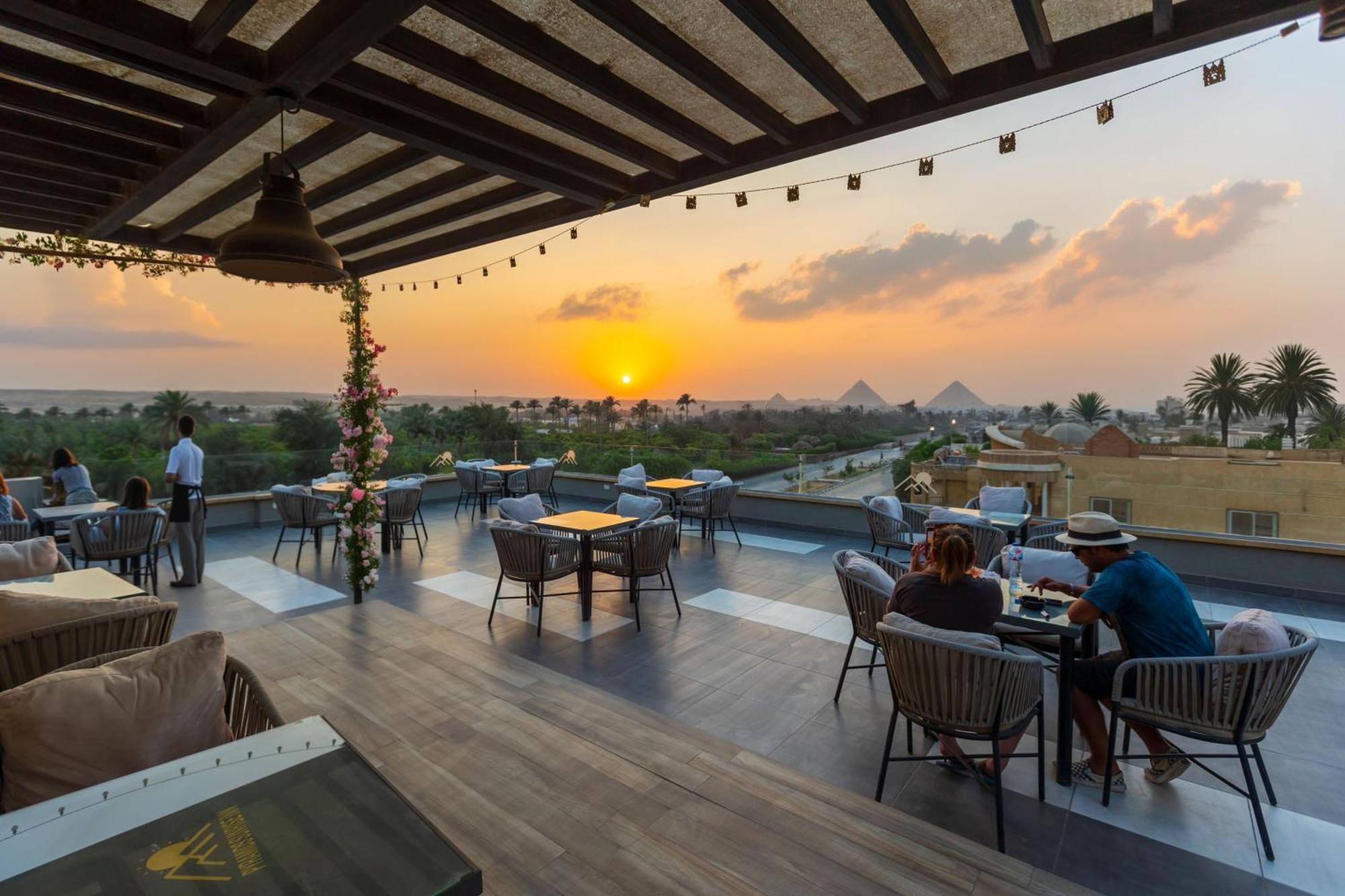 Golden Palm Sunrise Inn Kafrat al Jabal ภายนอก รูปภาพ