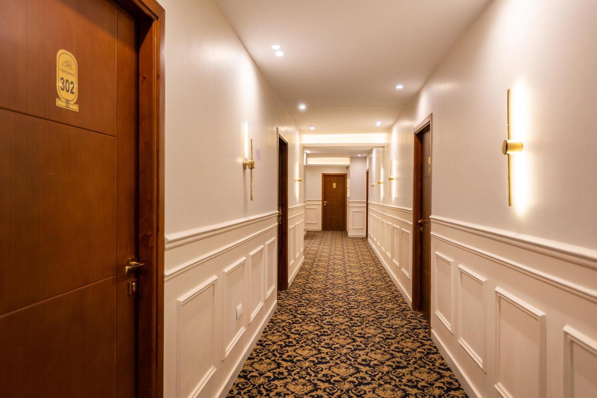 Golden Palm Sunrise Inn Kafrat al Jabal ภายนอก รูปภาพ